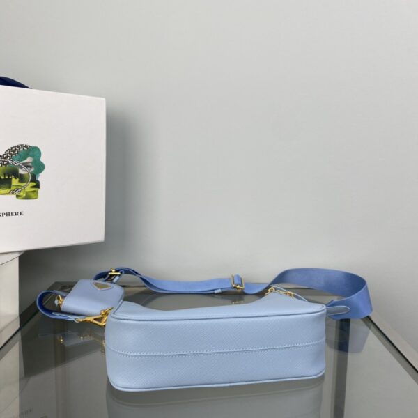 Prada Re-Edition 2005 Saffiano leather bag