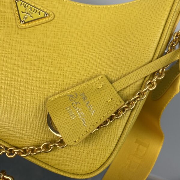Prada Re-Edition 2005 Saffiano leather bag