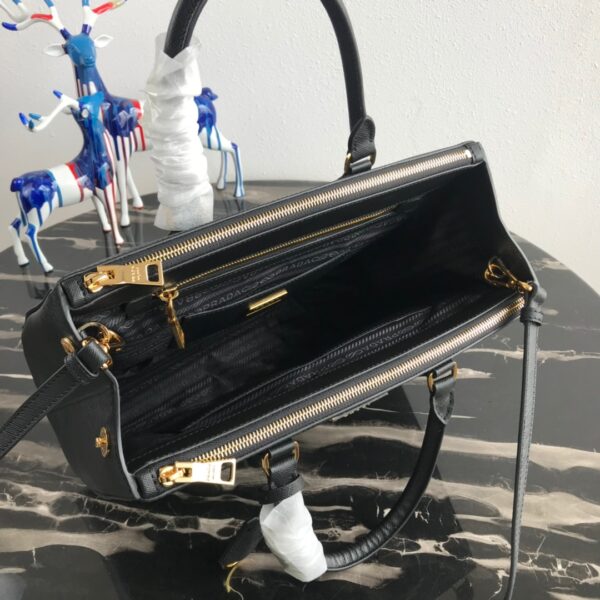 Large Prada Galleria Saffiano leather bag