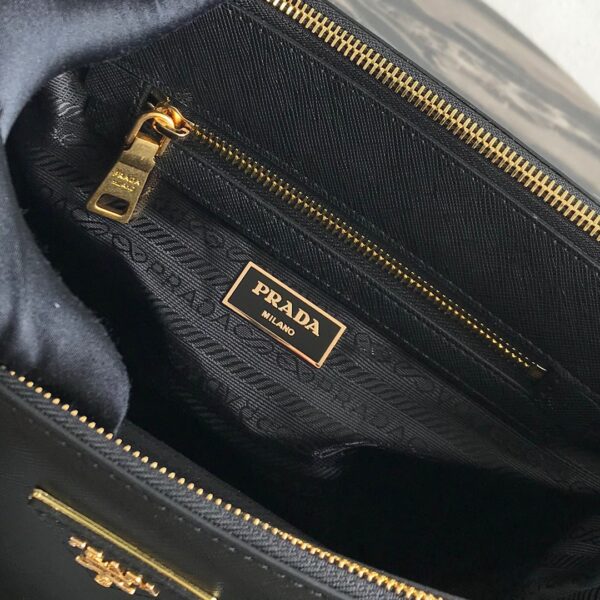 Medium Prada Galleria Saffiano leather bag
