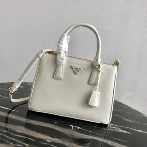 Medium Prada Galleria Saffiano leather bag