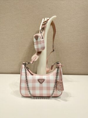 Prada Re-Edition 2005 bag