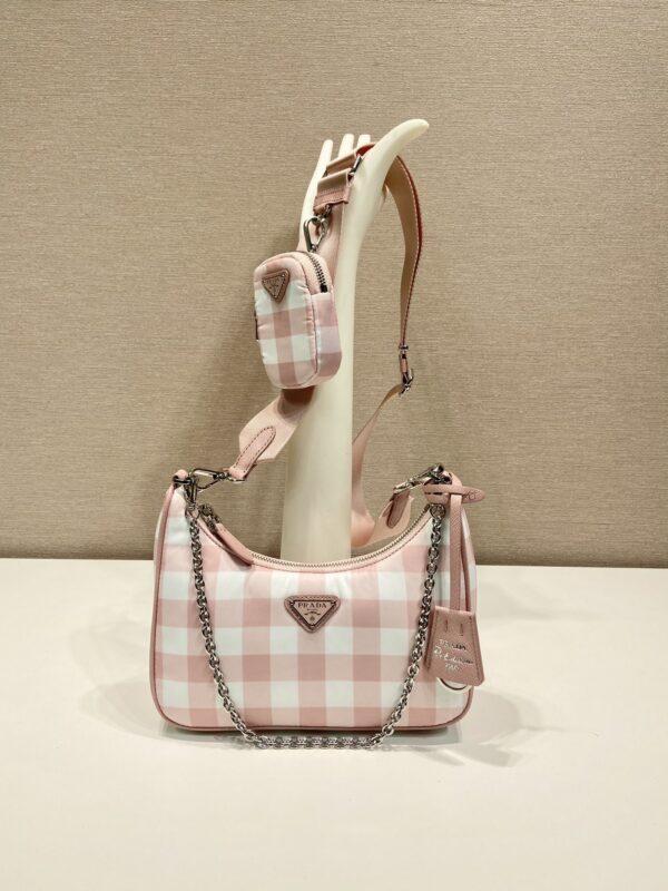 Prada Re-Edition 2005 bag