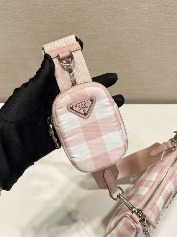 Prada Re-Edition 2005 bag