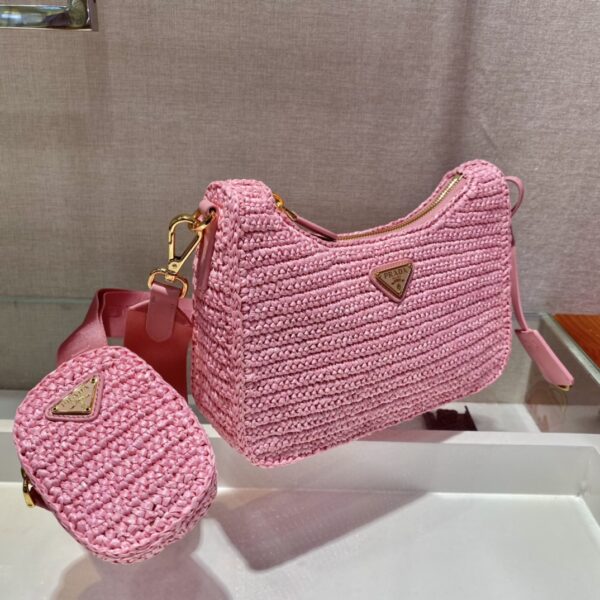 Prada Re-Edition 2005 bag