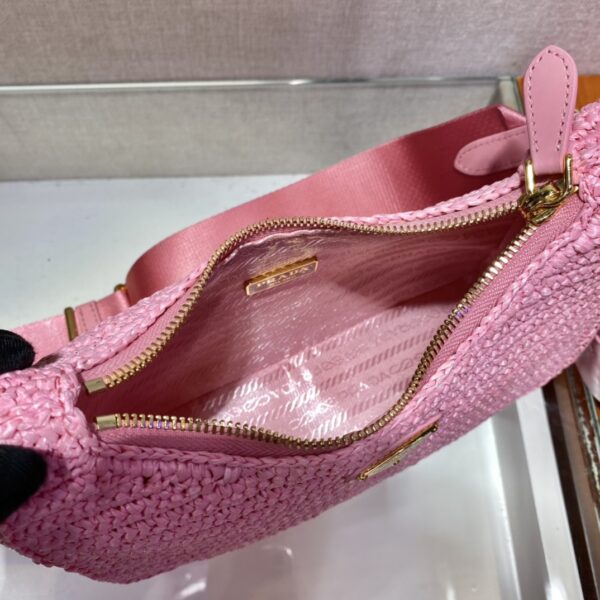 Prada Re-Edition 2005 bag