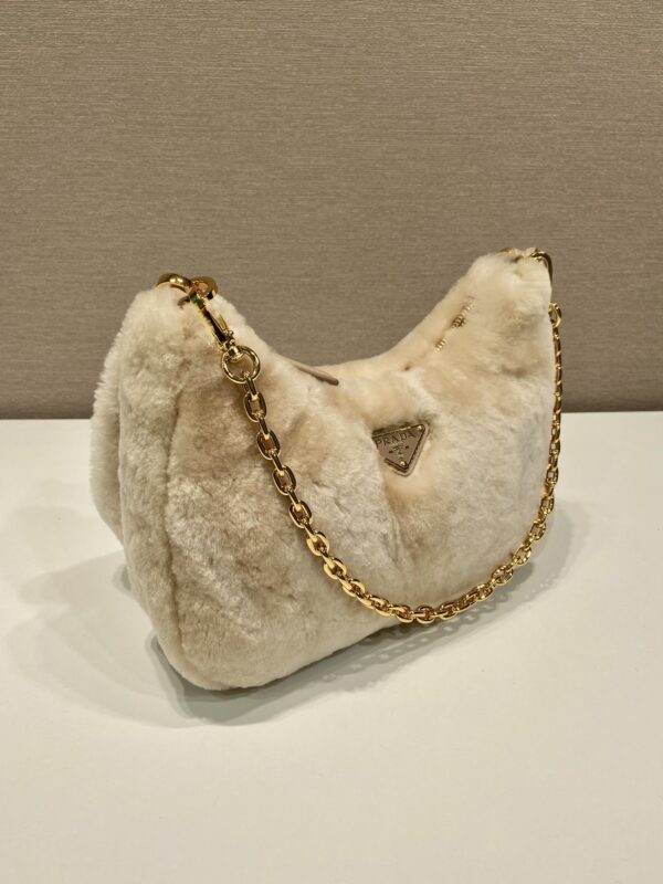 Prada Re-Edition 1995 Hobo Bag