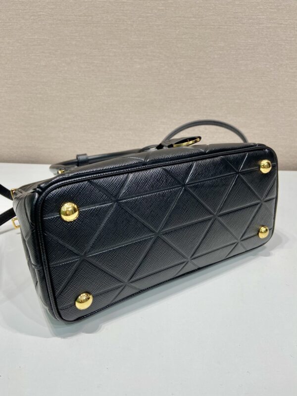 Small Prada Galleria Saffiano leather bag