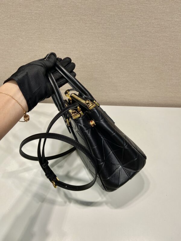 Small Prada Galleria Saffiano leather bag