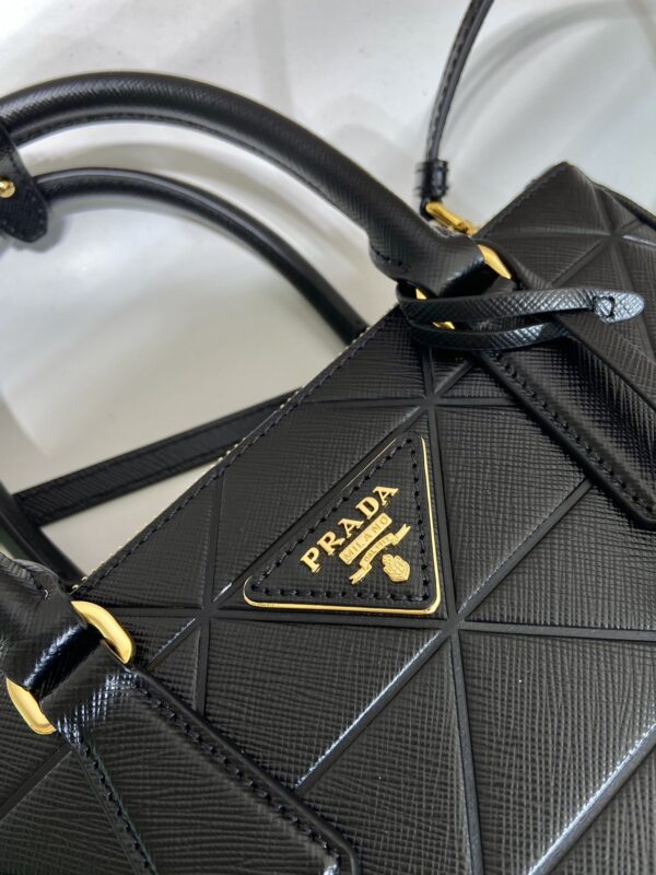 Small Prada Galleria Saffiano leather bag