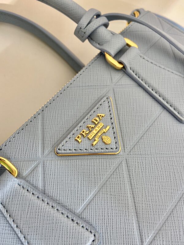 Small Prada Galleria Saffiano leather bag