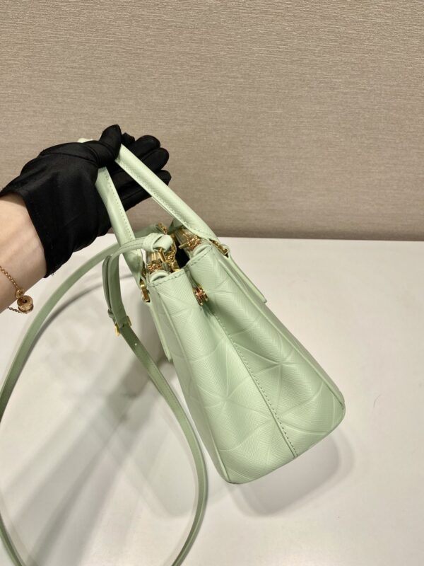 Small Prada Galleria Saffiano leather bag