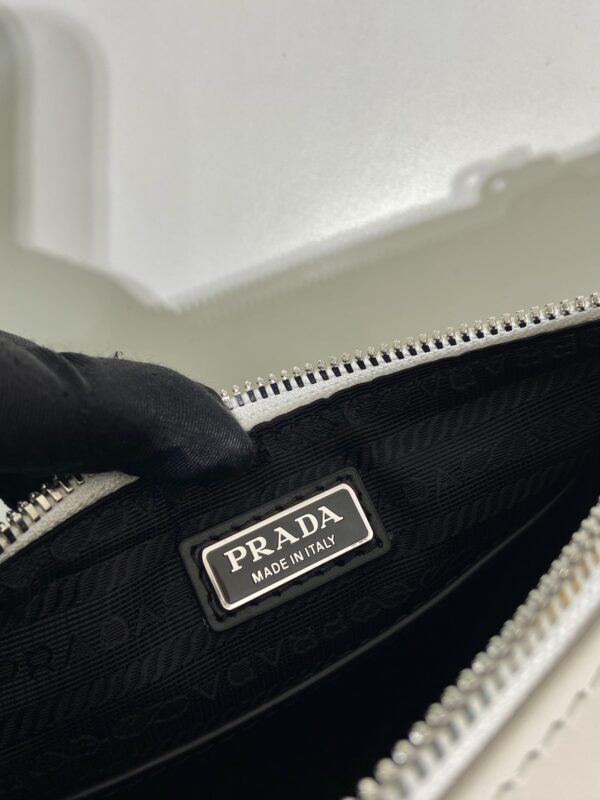 Saffiano Prada Triangle Bag