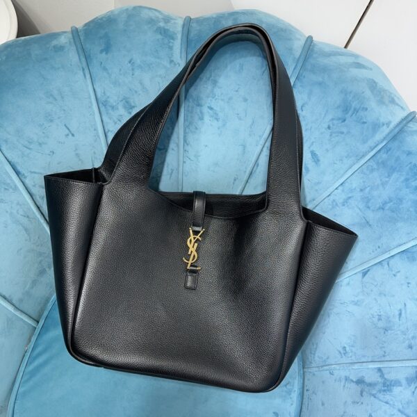 YSL BEA IN GRAINED LEATHER