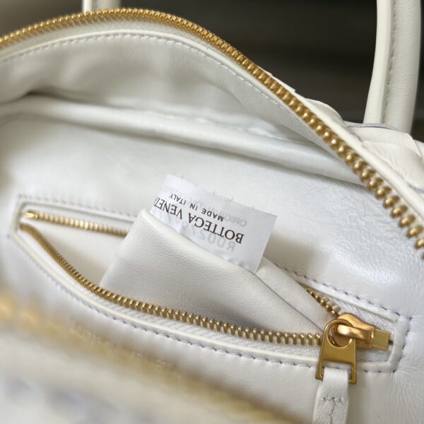 Bottega Veneta BV Small Getaway