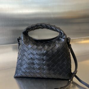 Bottega Veneta Mini Hop