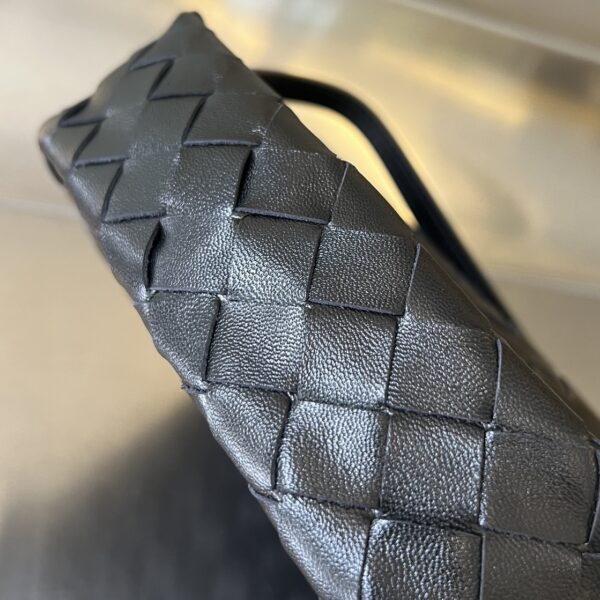Bottega Veneta Mini Hop