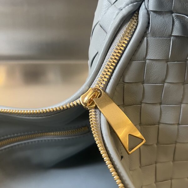 Bottega Veneta Classic Jodie