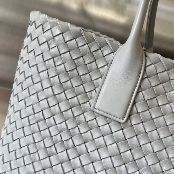 Bottega Veneta Cabat Large Bag