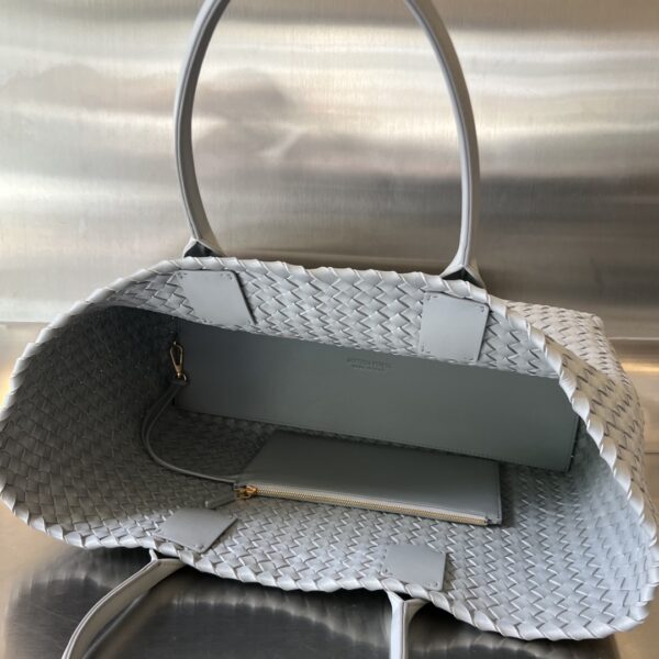 Bottega Veneta Cabat Large Bag