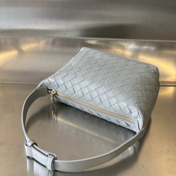 Bottega Veneta Mini Wallace
