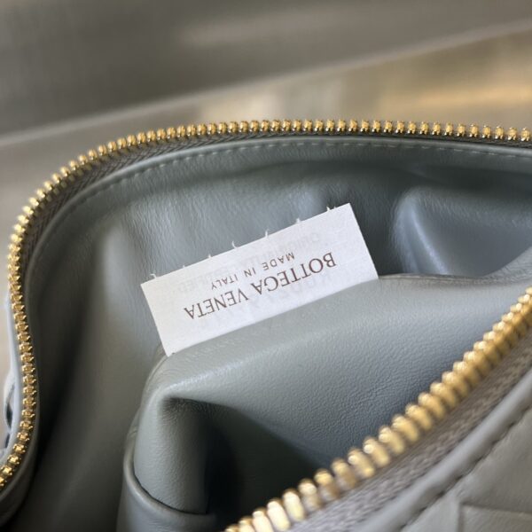 Bottega Veneta Mini Wallace