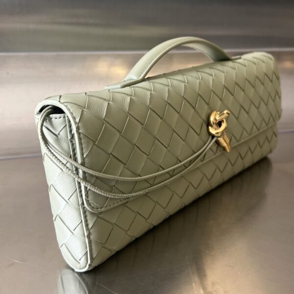 Bottega Veneta Long Clutch Andiamo With Handle