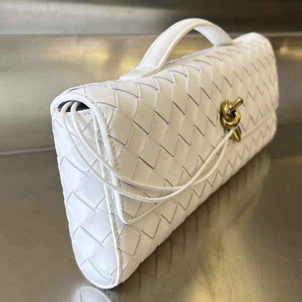 Bottega Veneta Clutch Andiamo With Handle