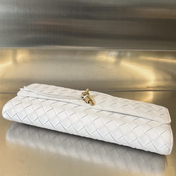 Bottega Veneta Clutch Andiamo With Handle