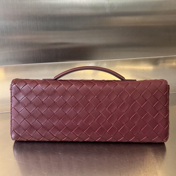 Bottega Veneta Long Clutch Andiamo With Handle