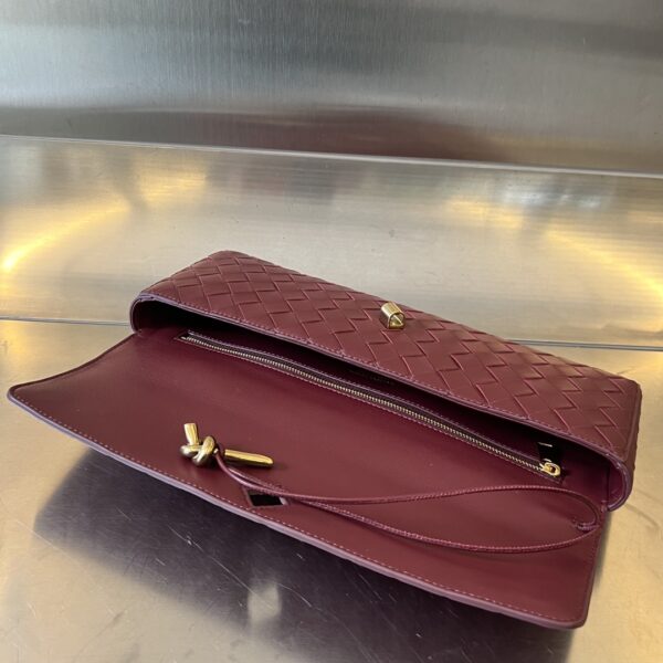 Bottega Veneta Long Clutch Andiamo With Handle