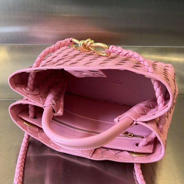 BOTTEGA VENETA BV Small Andiamo