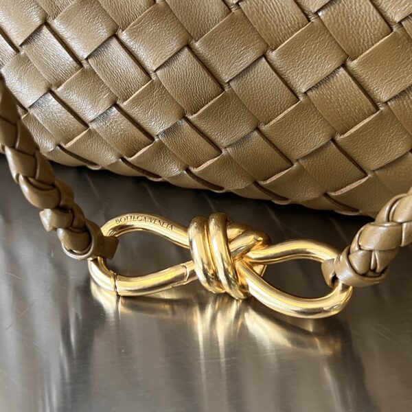 BOTTEGA VENETA BV Small Andiamo