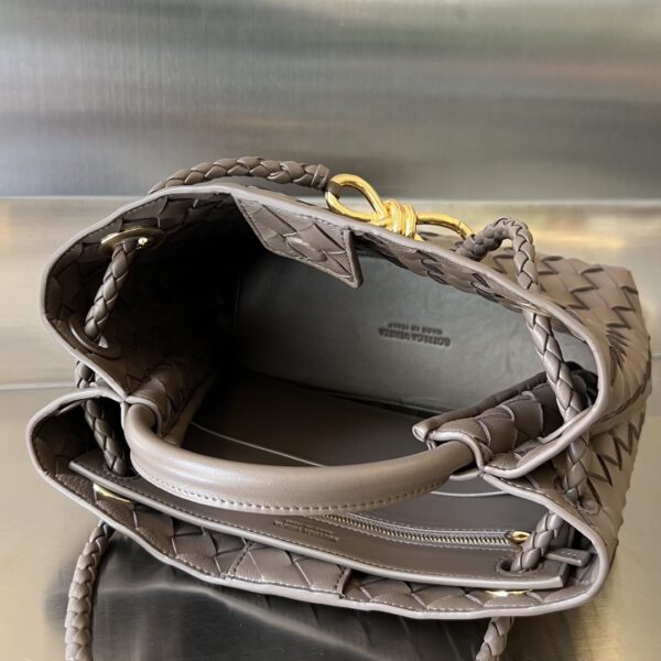 BOTTEGA VENETA BV Small Andiamo