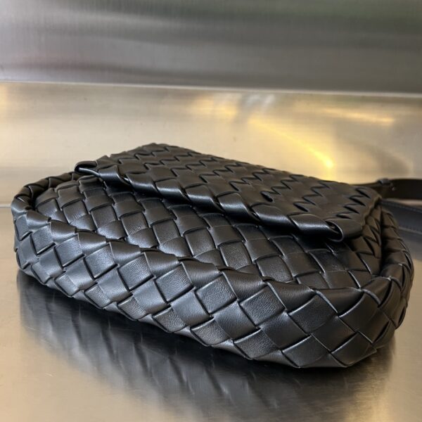 Bottega Veneta Small Cobble Messenger