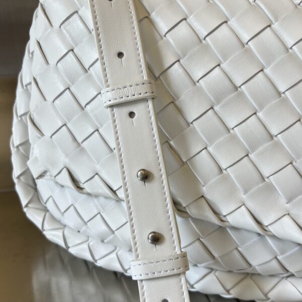 Bottega Veneta Small Cobble Messenger