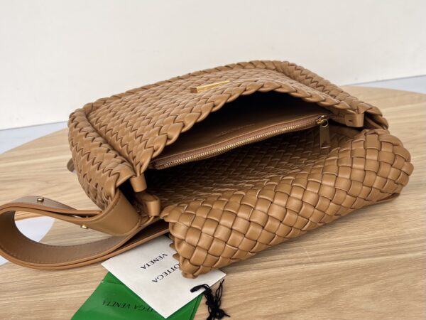 Bottega Veneta Small Cobble Shoulder Bag