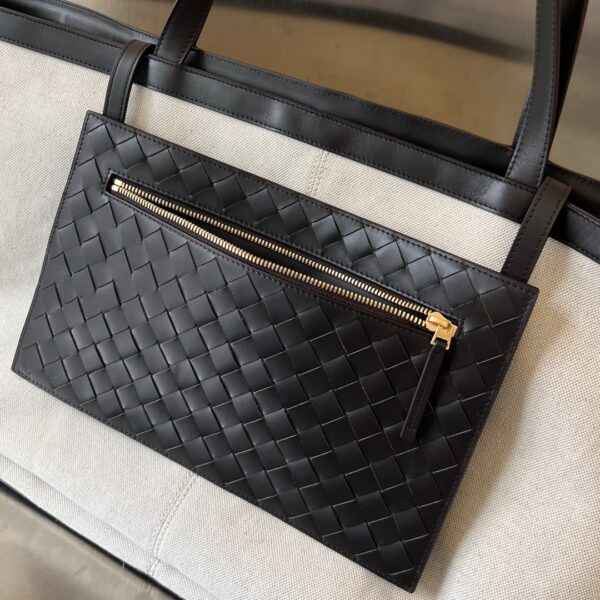Bottega Veneta Large Flip Flap
