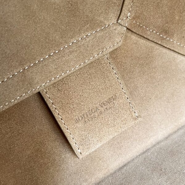 Bottega Veneta The Medium Brown Bag