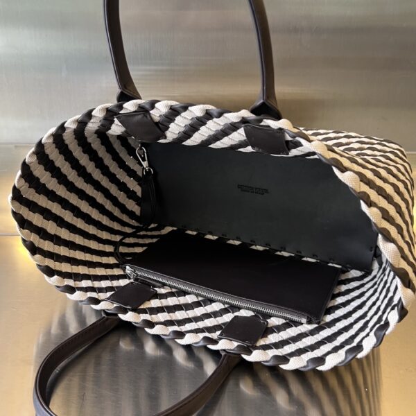 Bottega Veneta small Cabat