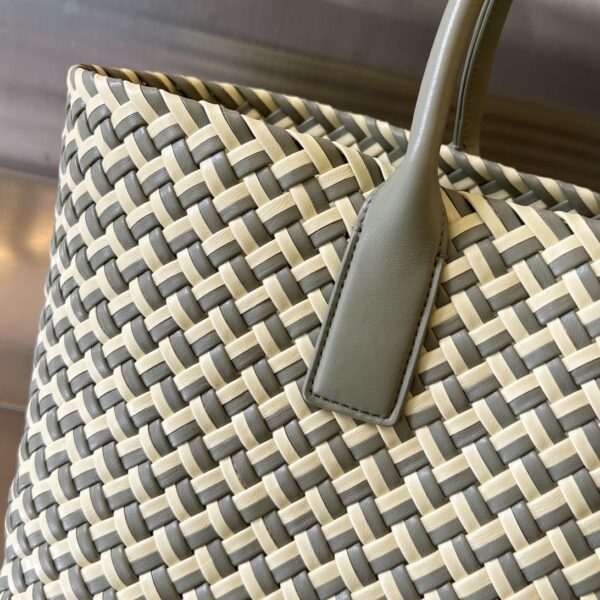 Bottega Veneta small Cabat