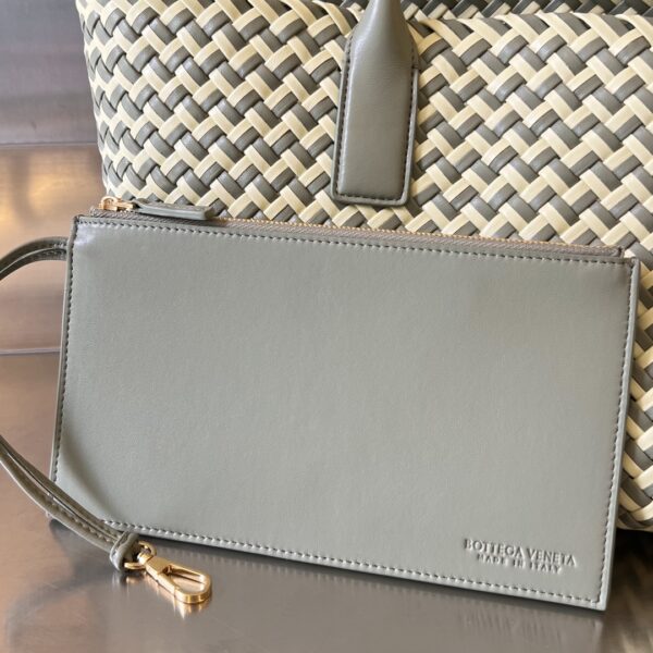 Bottega Veneta small Cabat