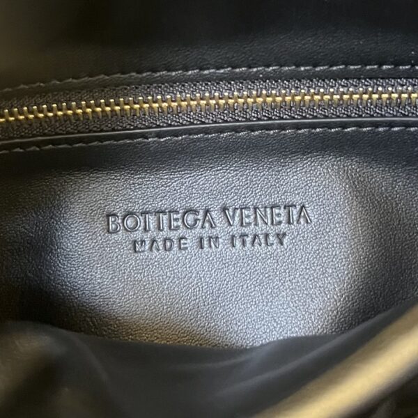 Bottega Veneta Small Hop