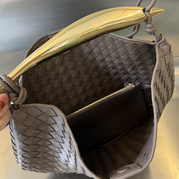 Bottega Veneta Large Sardine