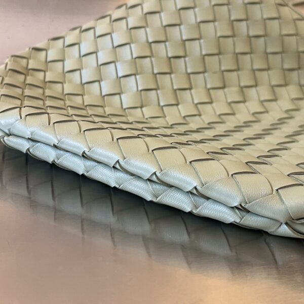 Bottega Veneta Large Sardine