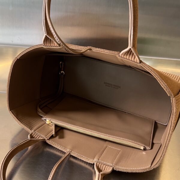 Bottega Veneta Small Arco Tote Bag