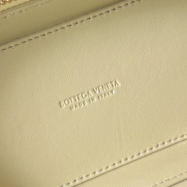 Bottega Veneta Mini Intrecciato Vanity Case