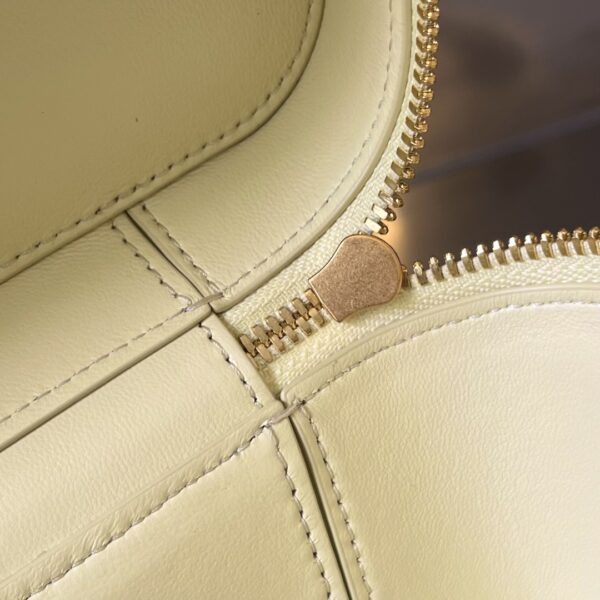 Bottega Veneta Mini Intrecciato Vanity Case