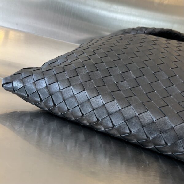 Bottega Veneta Large Hop
