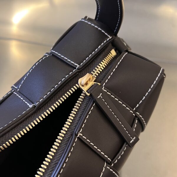 Bottega Veneta Small Brick Cassette